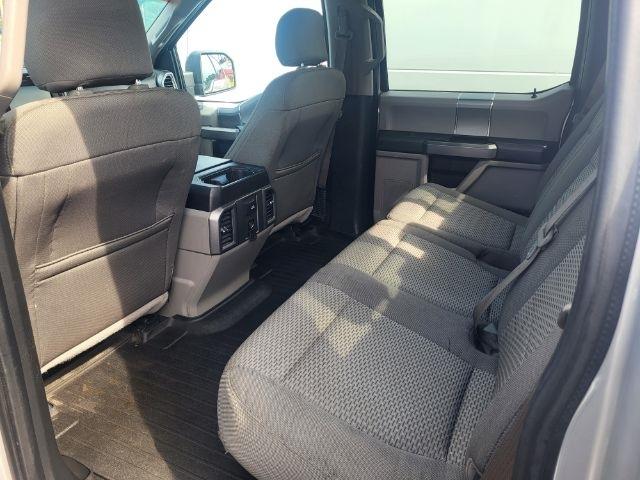 Ford F-150 XL SuperCrew 5.5-ft. Bed 4WD 2015