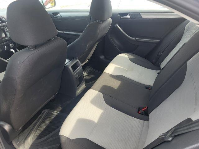 Volkswagen Jetta 1.4T S 6A 2017