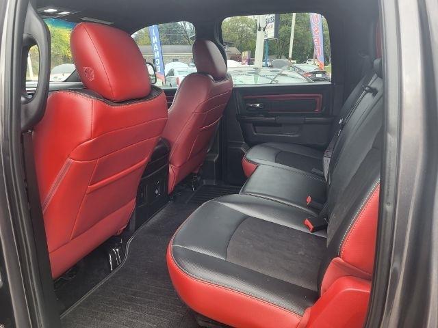 RAM 1500 Rebel Crew Cab SWB 4WD 2017