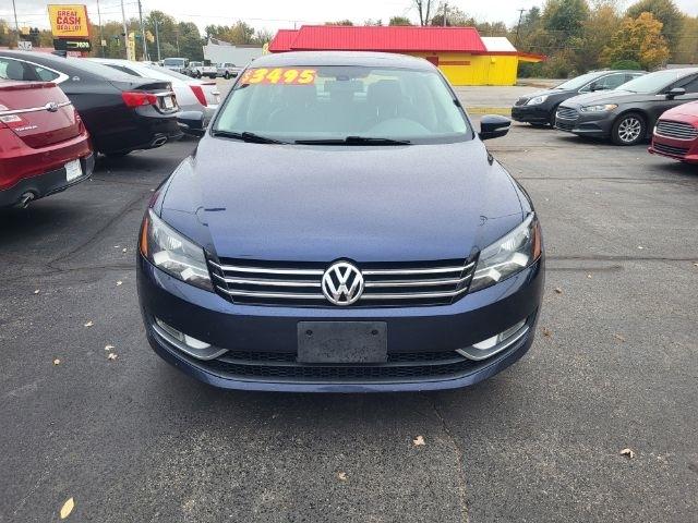 Volkswagen Passat 3.6L V6 SE w/Sunroof 2013