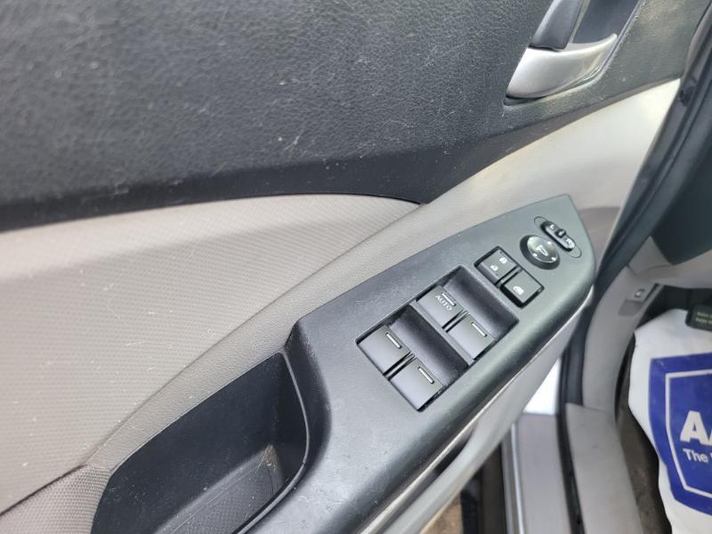 Honda CR-V LX 2WD 5-Speed AT 2013