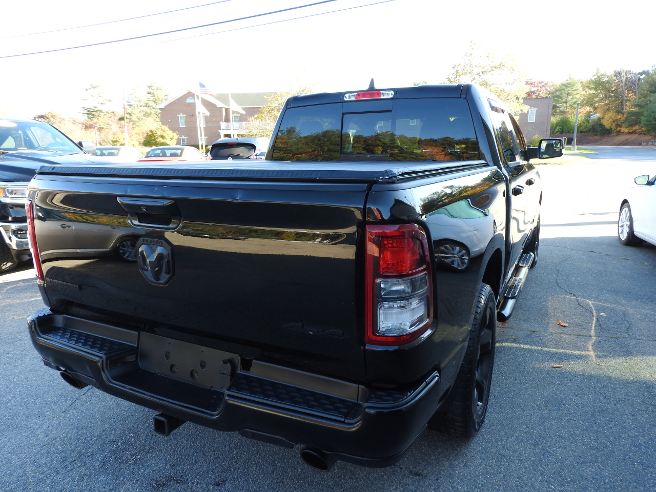 RAM 1500 Big Horn Crew Cab SWB 4WD 2019