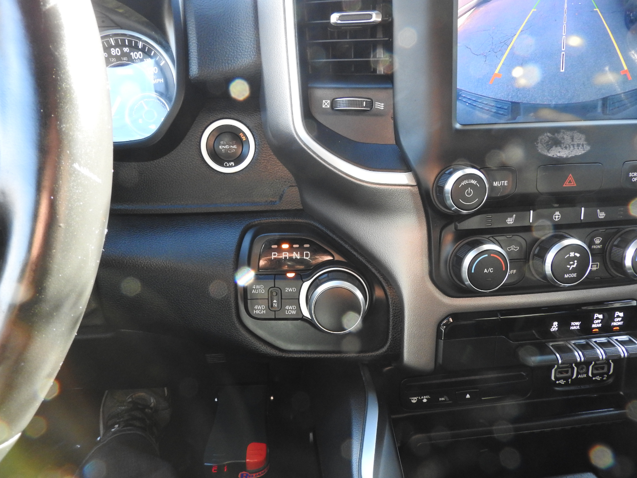 RAM 1500 Big Horn Crew Cab SWB 4WD 2019