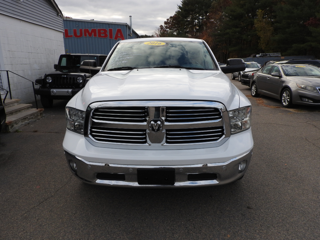 RAM 1500 Big Horn Crew Cab 4WD SWB 2016