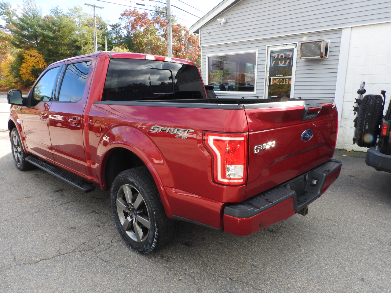 Ford F-150 XLT SuperCrew 5.5-ft. Bed 4WD 2017