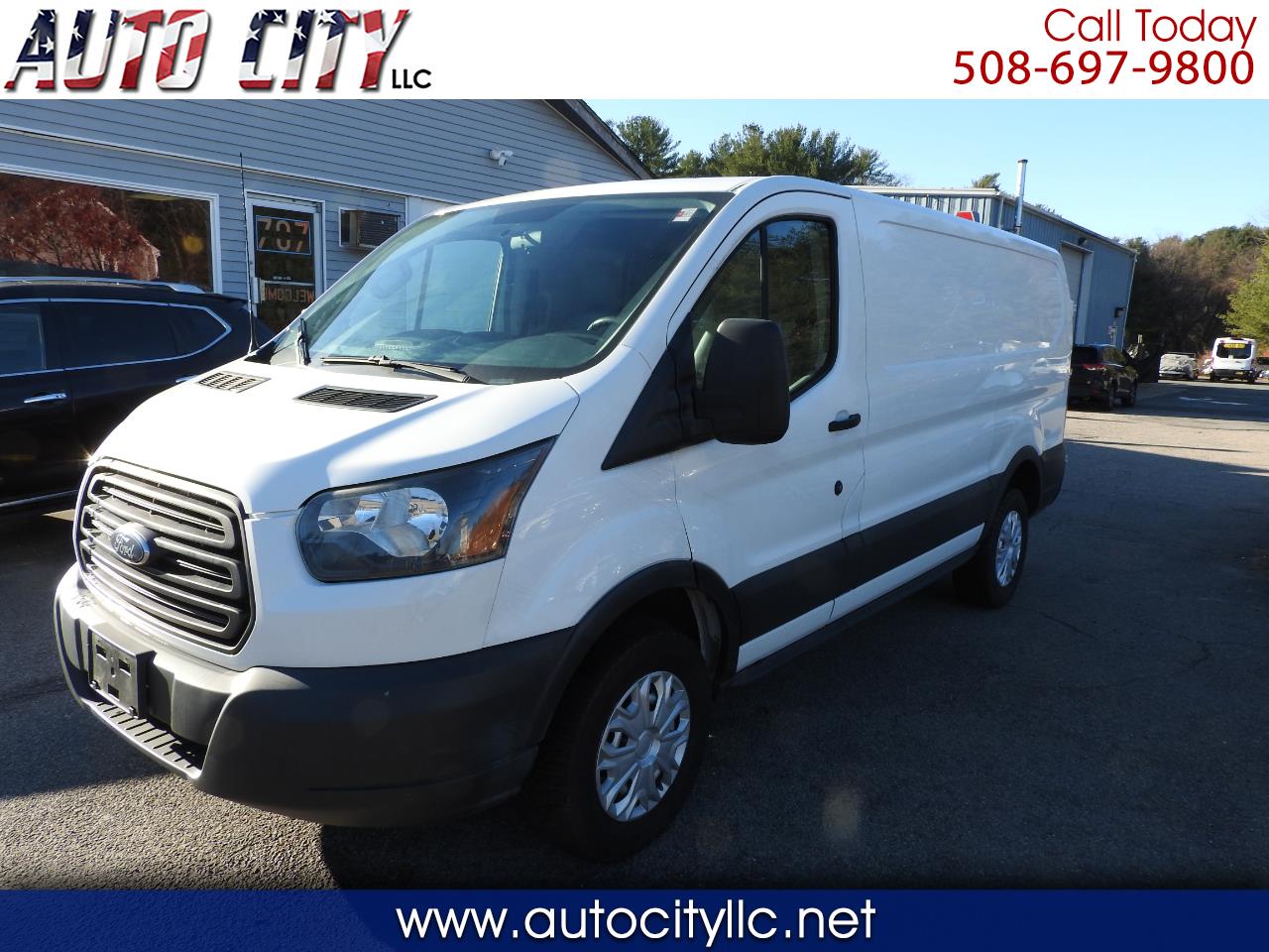2015 Ford Transit 250 Van Low Roof 60/40 Pass.130-in. WB