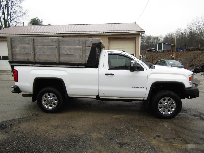 GMC Sierra 3500HD Base Long Box 4WD 2016