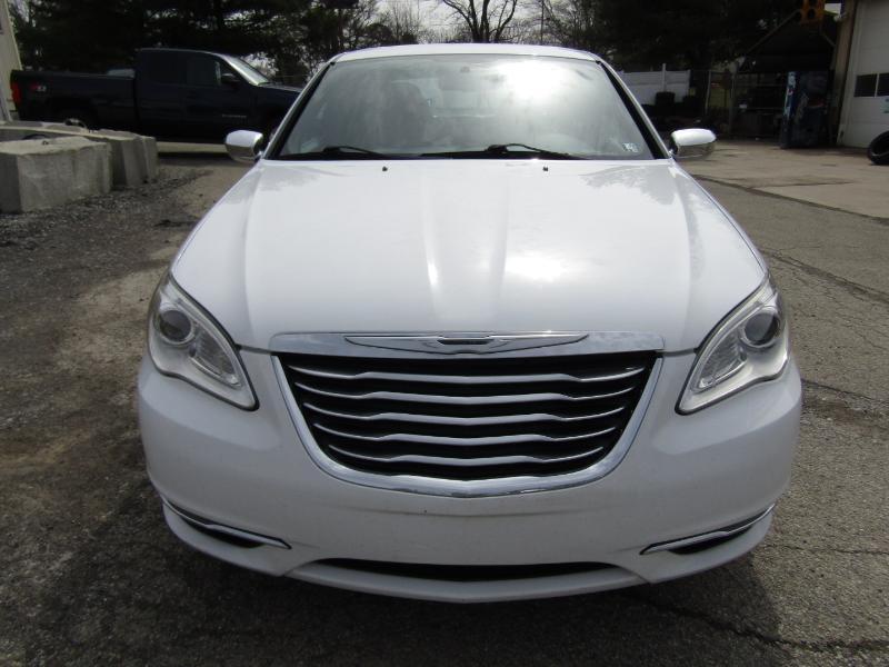 Chrysler 200 Limited 2012