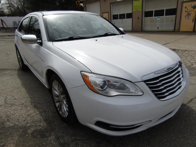 Chrysler 200 Limited 2012