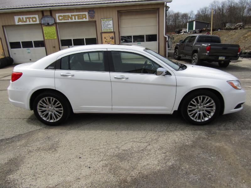 Chrysler 200 Limited 2012
