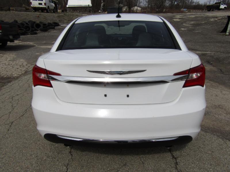 Chrysler 200 Limited 2012