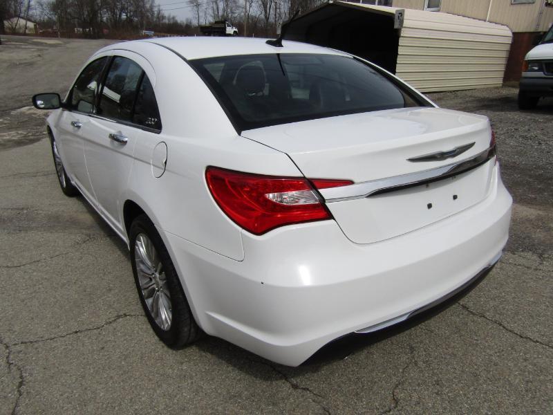 Chrysler 200 Limited 2012