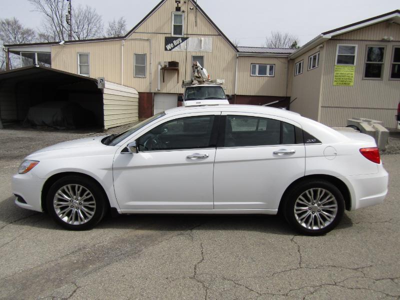 Chrysler 200 Limited 2012