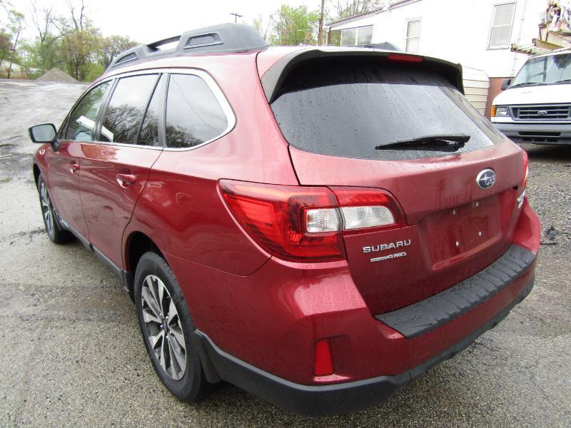 Subaru Outback 2.5i Limited 2015