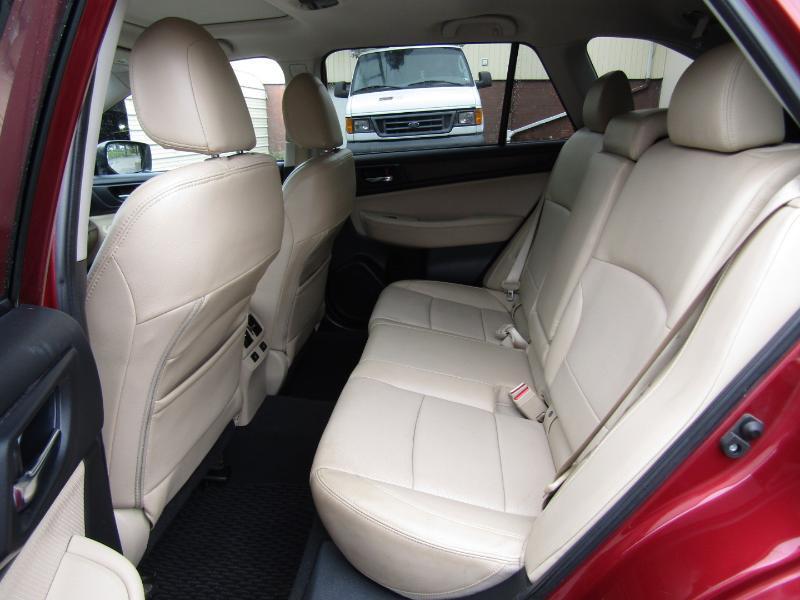 Subaru Outback 2.5i Limited 2015