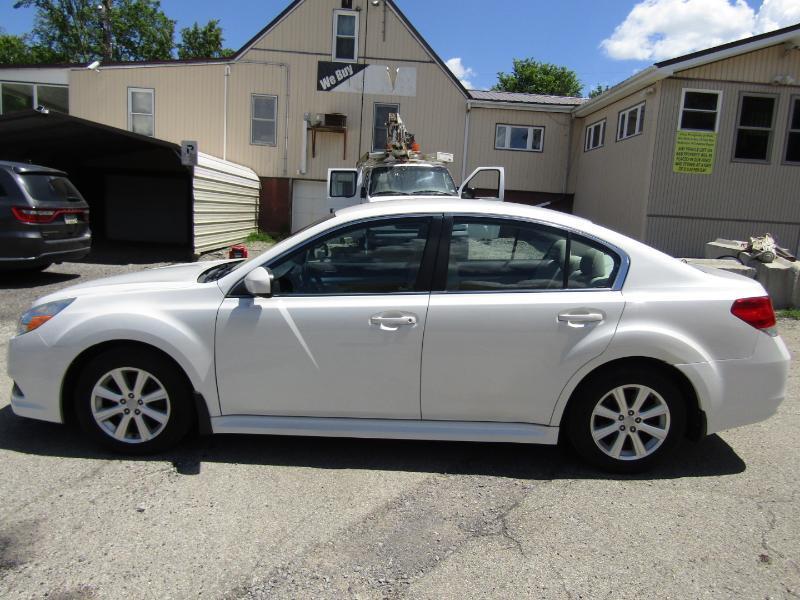 Subaru Legacy 2.5i Premium 2012