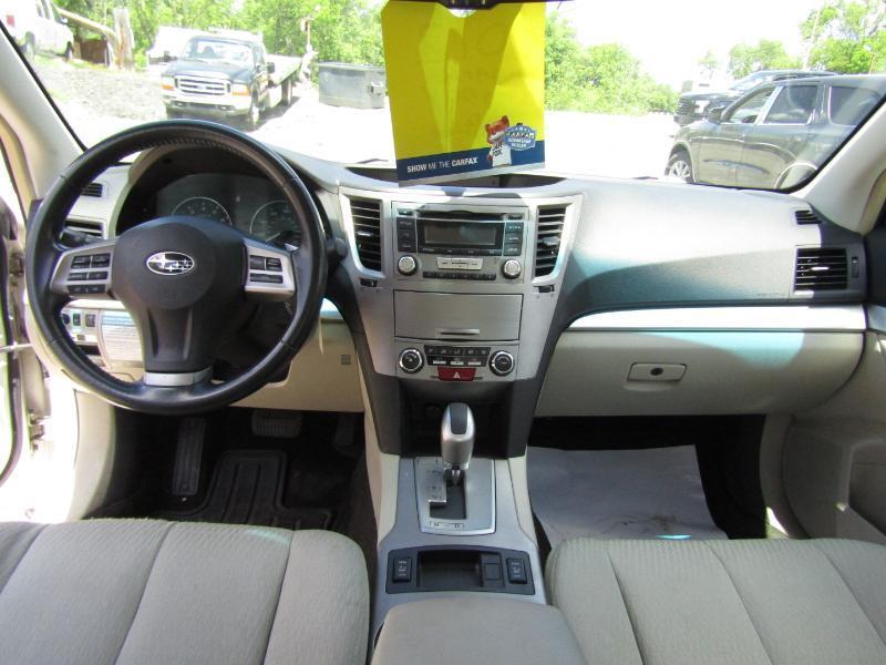 Subaru Legacy 2.5i Premium 2012