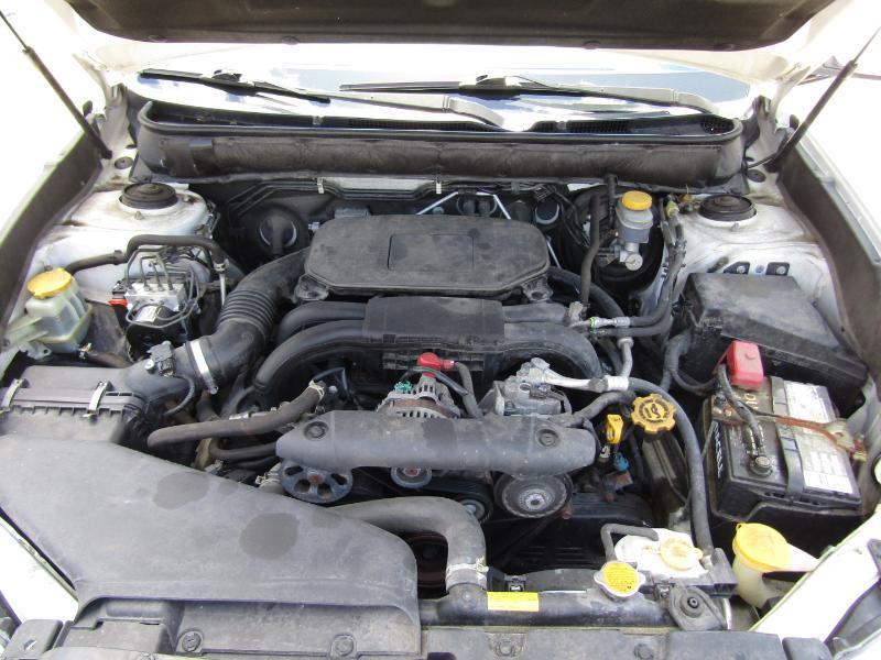 Subaru Legacy 2.5i Premium 2012