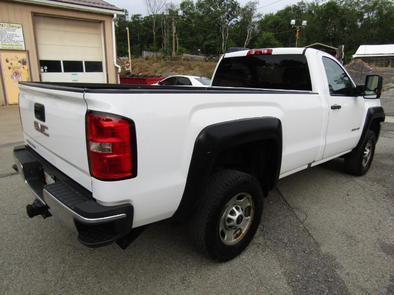 GMC Sierra 2500HD Base Long Box 4WD 2016