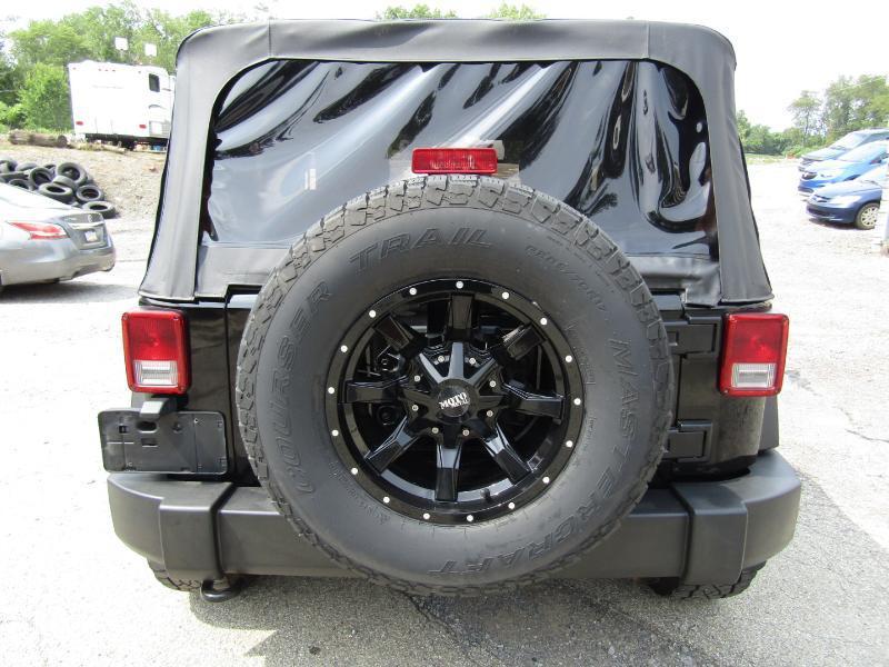 Jeep Wrangler Sport 4WD 2012