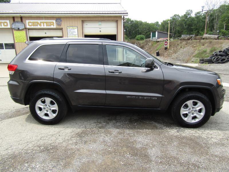 Jeep Grand Cherokee Laredo 4WD 2017