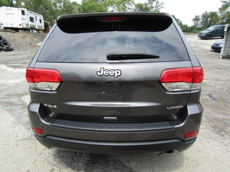 Jeep Grand Cherokee Laredo 4WD 2017
