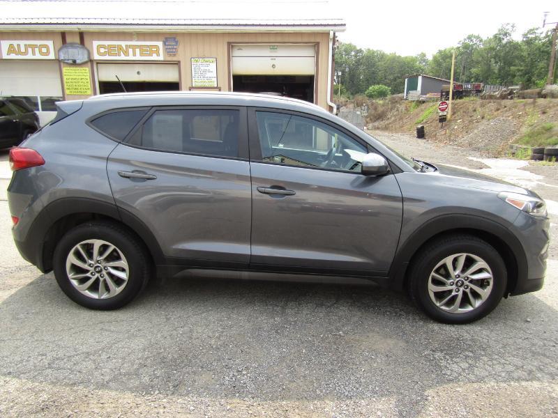 Hyundai Tucson SE w/Preferred Package AWD 2016