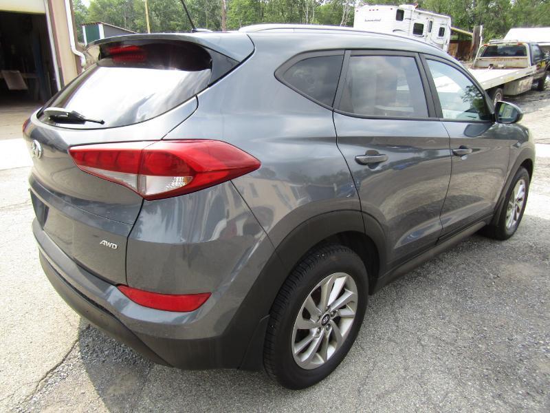 Hyundai Tucson SE w/Preferred Package AWD 2016