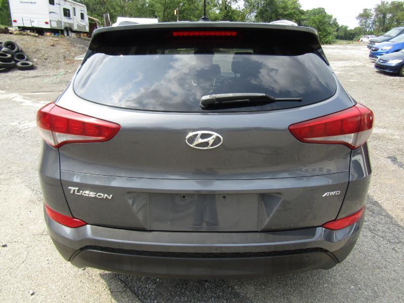 Hyundai Tucson SE w/Preferred Package AWD 2016