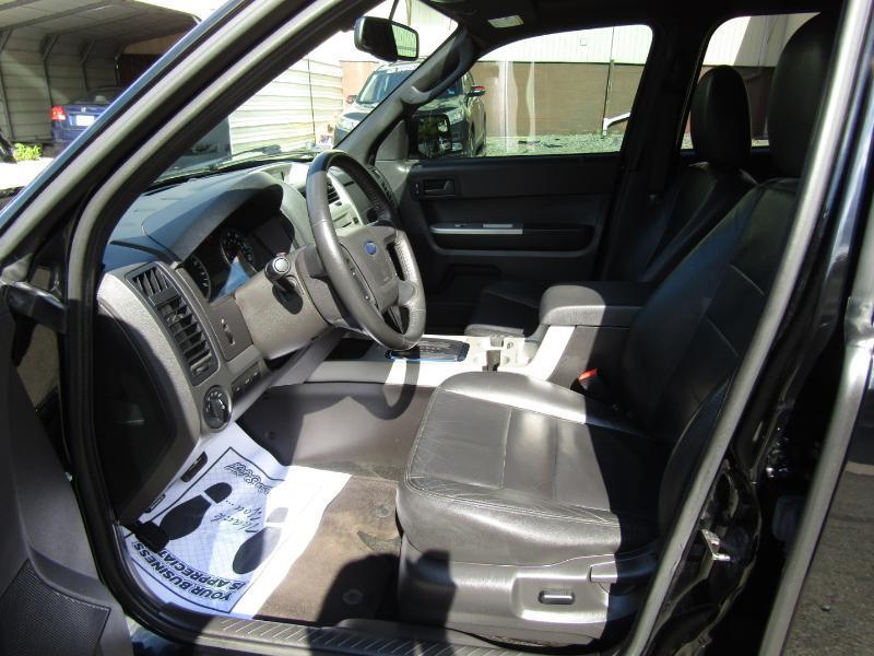 Ford Escape XLT FWD 2012
