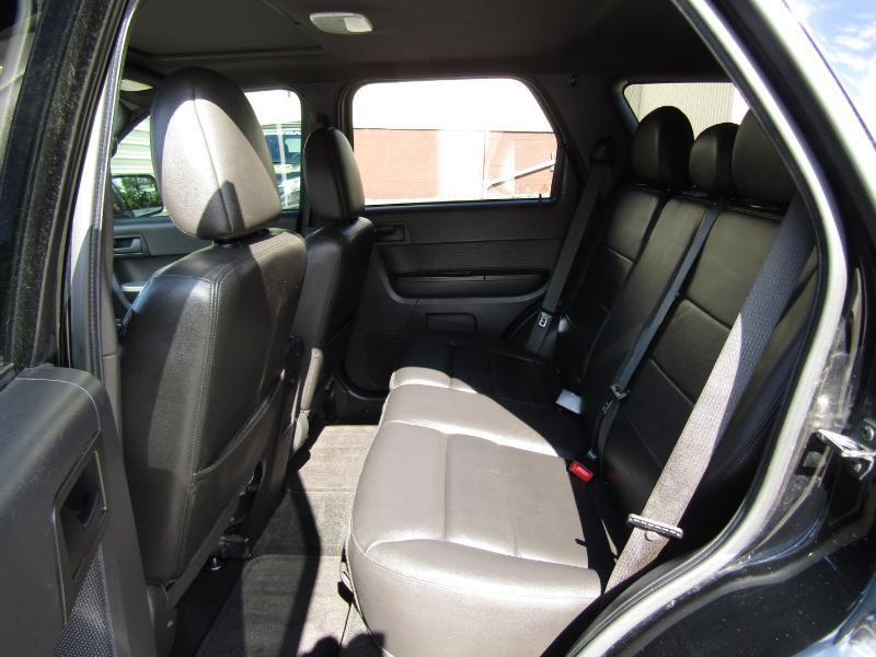 Ford Escape XLT FWD 2012