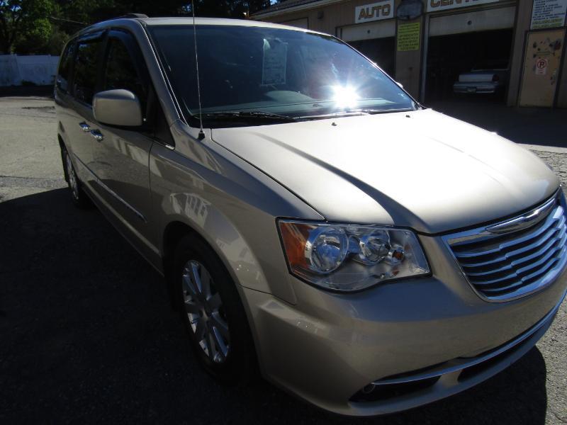 Chrysler Town & Country Touring 2016