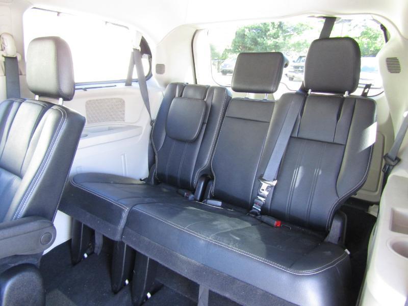 Chrysler Town & Country Touring 2016