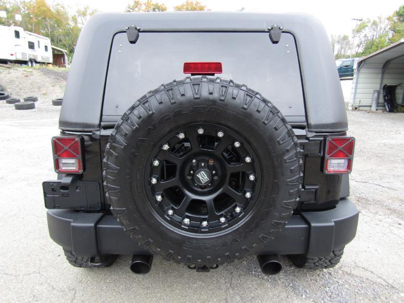 Jeep Wrangler Sport 4WD 2012