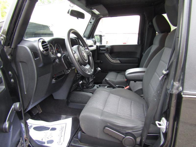 Jeep Wrangler Sport 4WD 2012