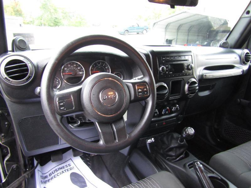 Jeep Wrangler Sport 4WD 2012