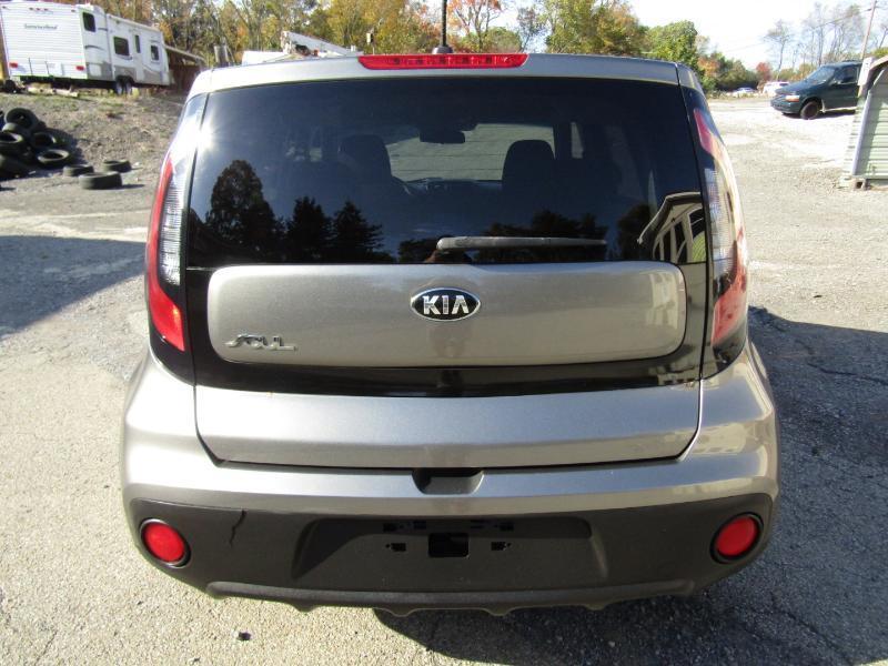 Kia Soul Base 6M 2017