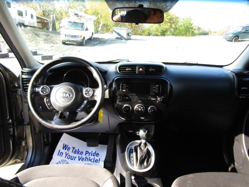 Kia Soul Base 6M 2017
