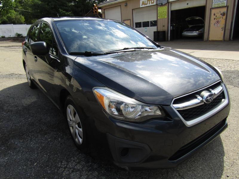 Subaru Impreza Base 5-Door 2014