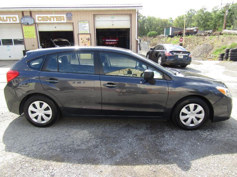 Subaru Impreza Base 5-Door 2014