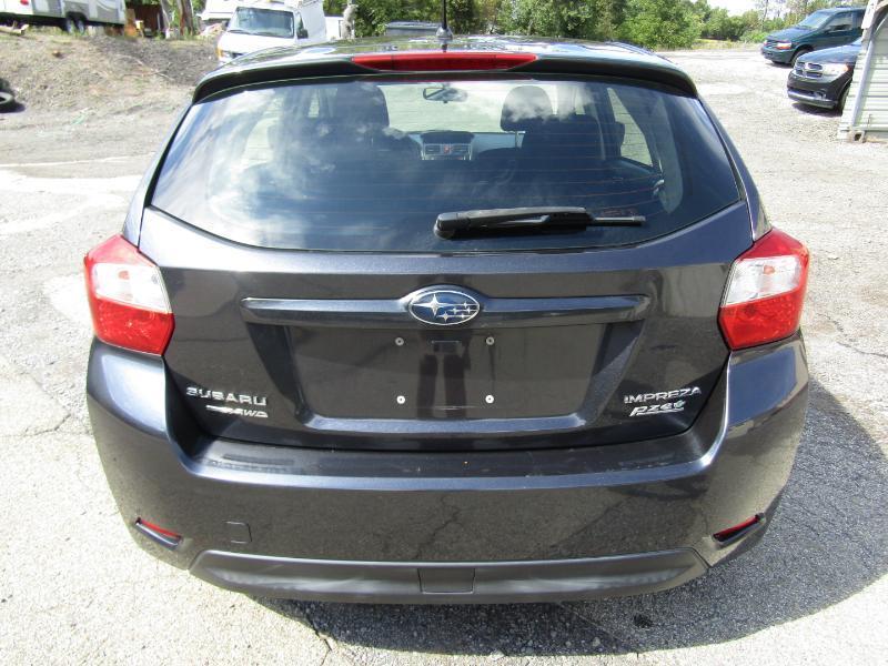 Subaru Impreza Base 5-Door 2014