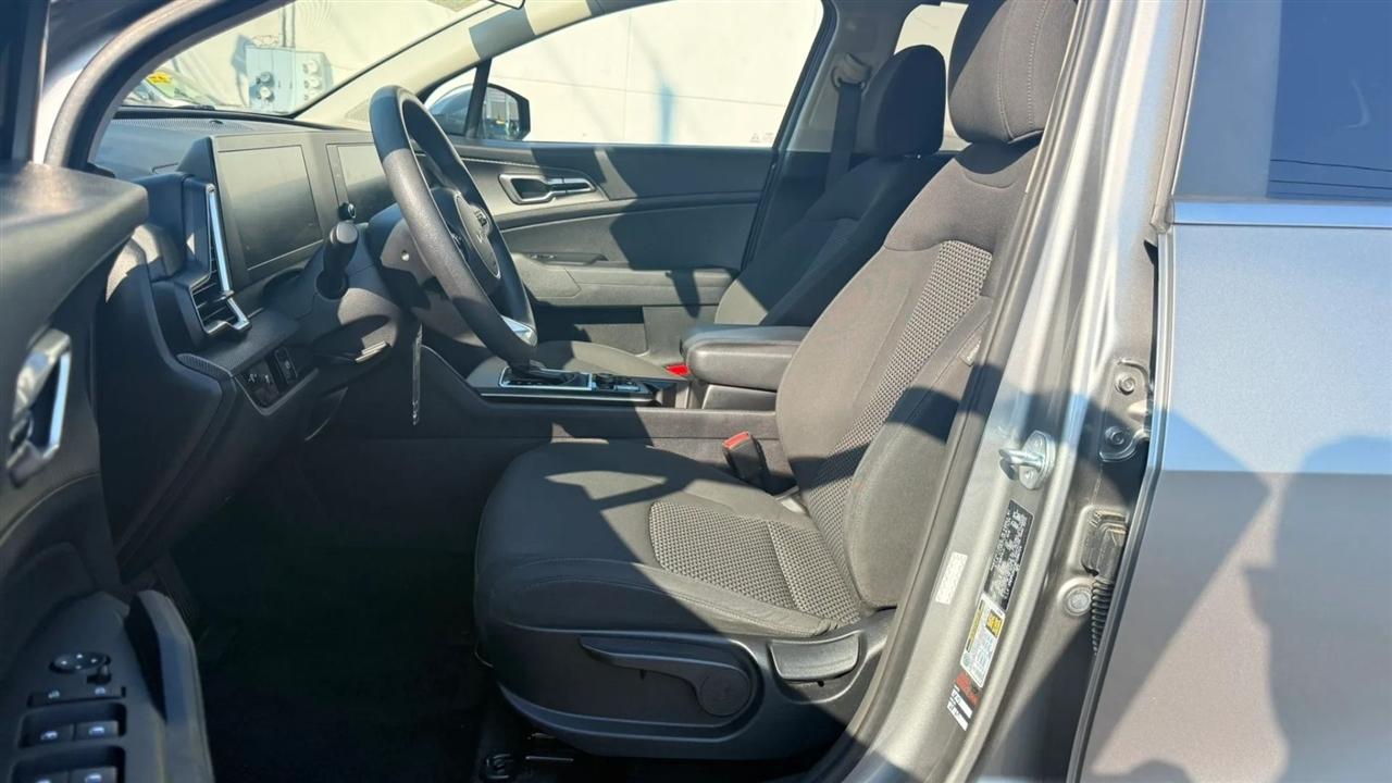 Kia Sportage LX FWD 2023