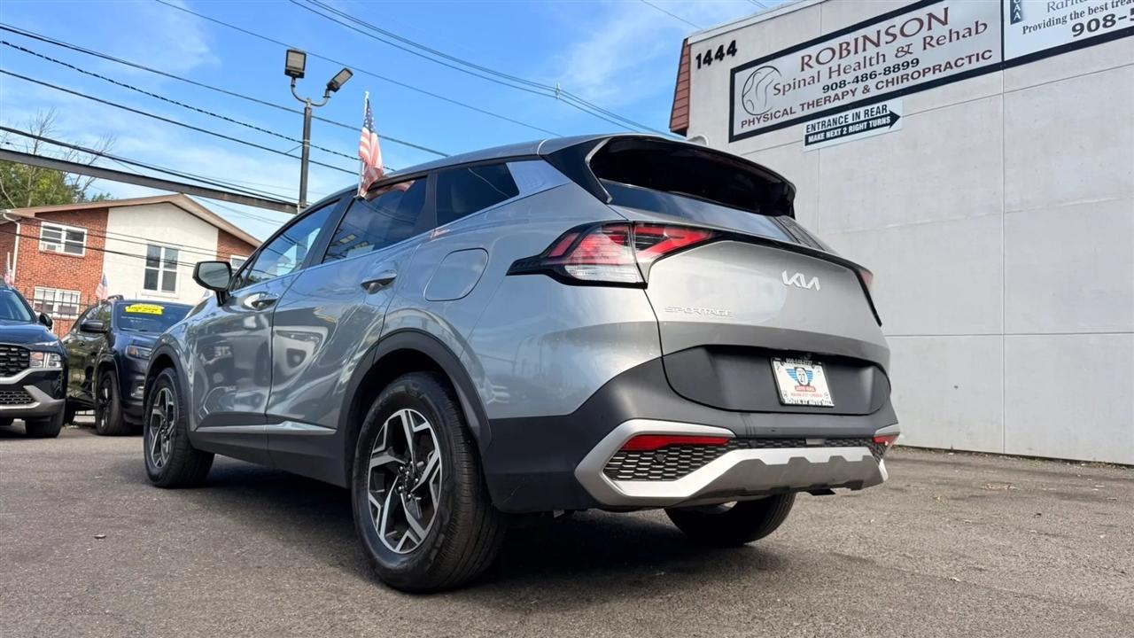 Kia Sportage LX FWD 2023