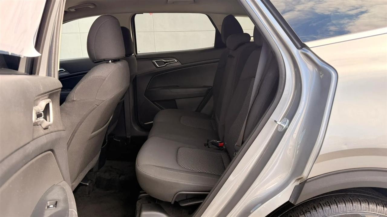 Kia Sportage LX FWD 2023