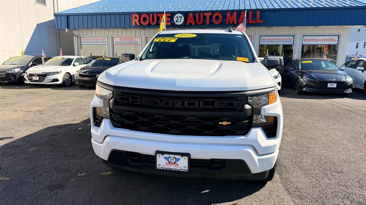 Chevrolet Silverado 1500 Custom Crew Cab 4WD 2022 Chevrolet Silverado 1500 Custom Crew Cab 4WD 2022