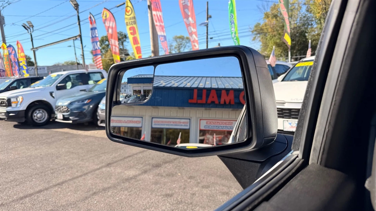 Chevrolet Silverado 1500 Custom Crew Cab 4WD 2022 Chevrolet Silverado 1500 Custom Crew Cab 4WD 2022