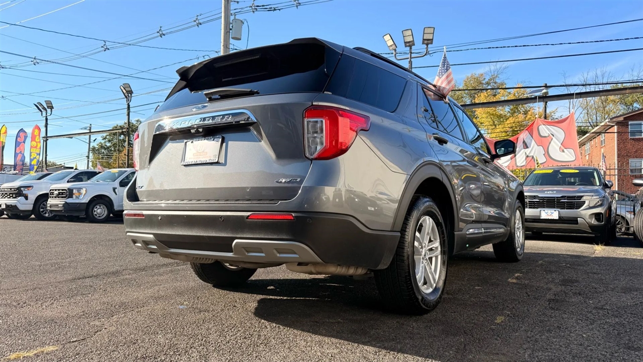 Ford Explorer XLT AWD 2024 Ford Explorer XLT AWD 2024