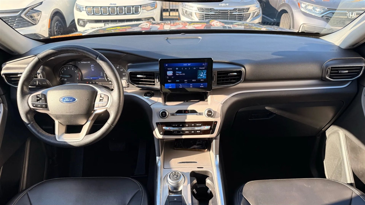 Ford Explorer XLT AWD 2024 Ford Explorer XLT AWD 2024