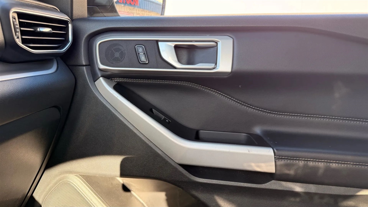 Ford Explorer XLT AWD 2024 Ford Explorer XLT AWD 2024