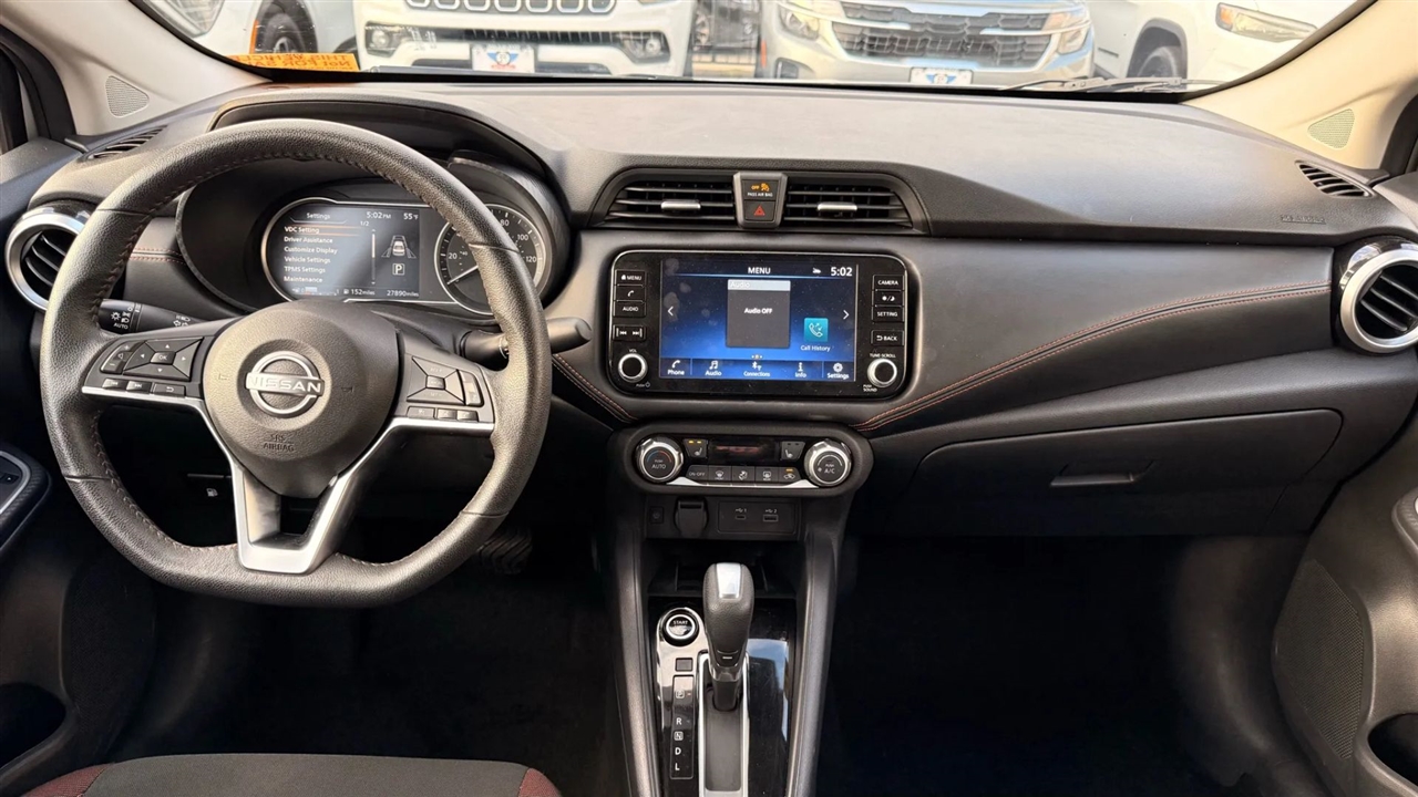 Nissan Versa SR 2024 Nissan Versa SR 2024